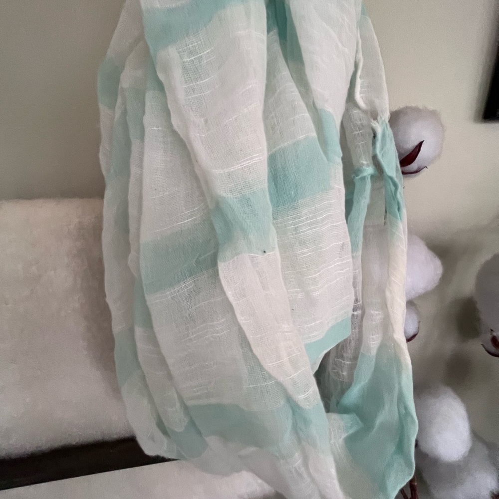 Infinity scarf - Picture 3 of 4